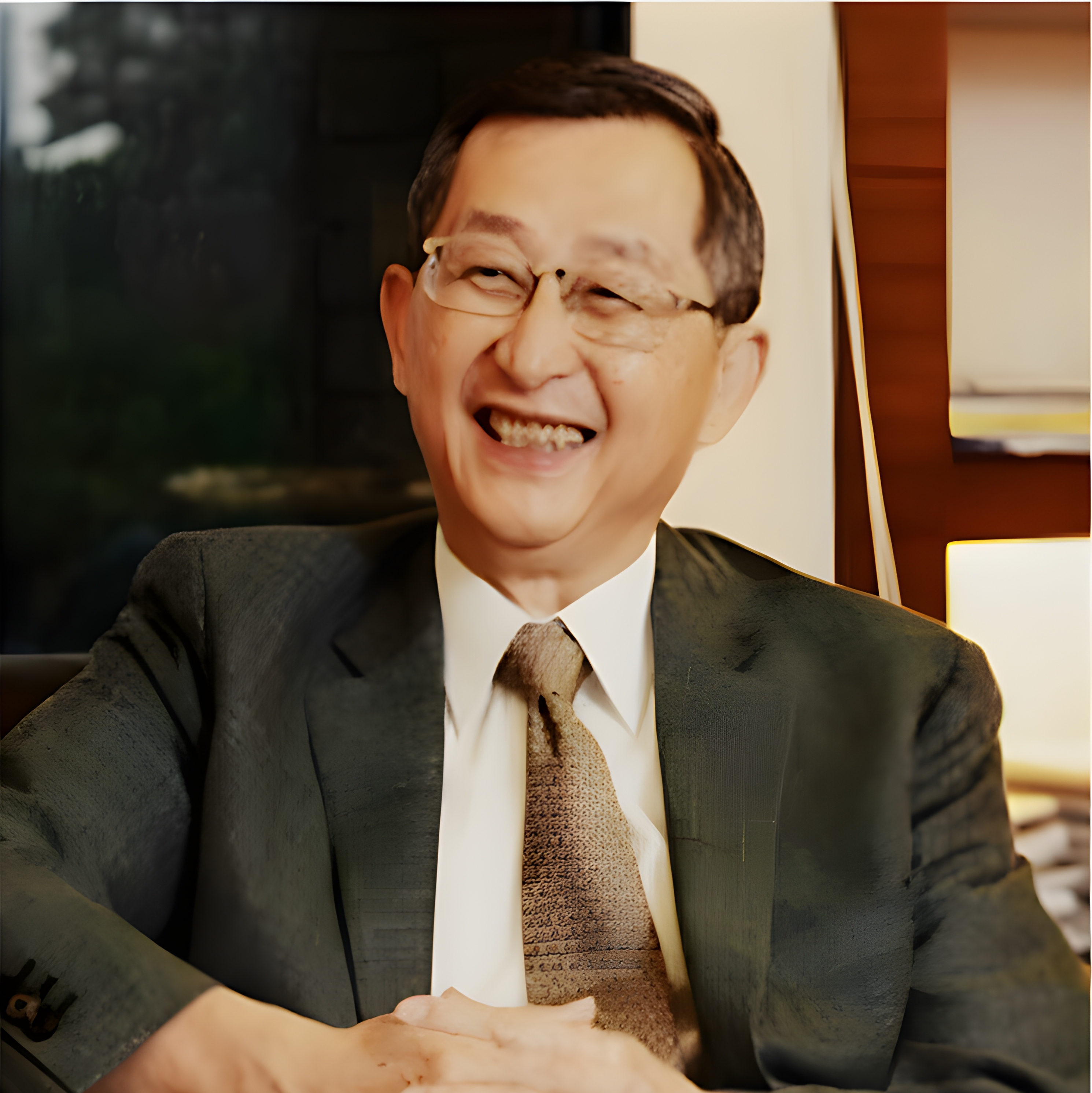 Dr. HJ Chang